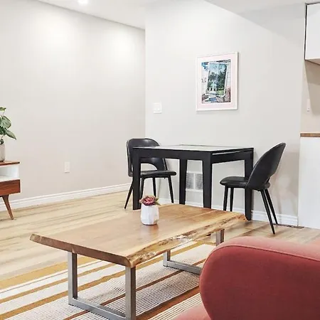 Modern New Apartment In Roncesvalles